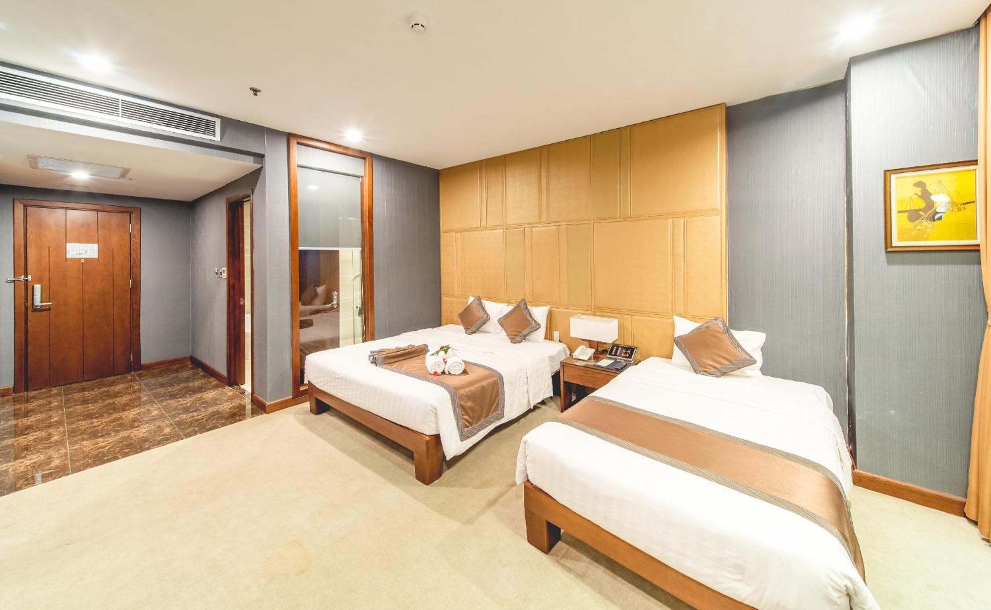 Bien Bac Hotel Mong Cai Extérieur photo