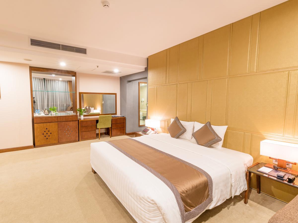 Bien Bac Hotel Mong Cai Extérieur photo