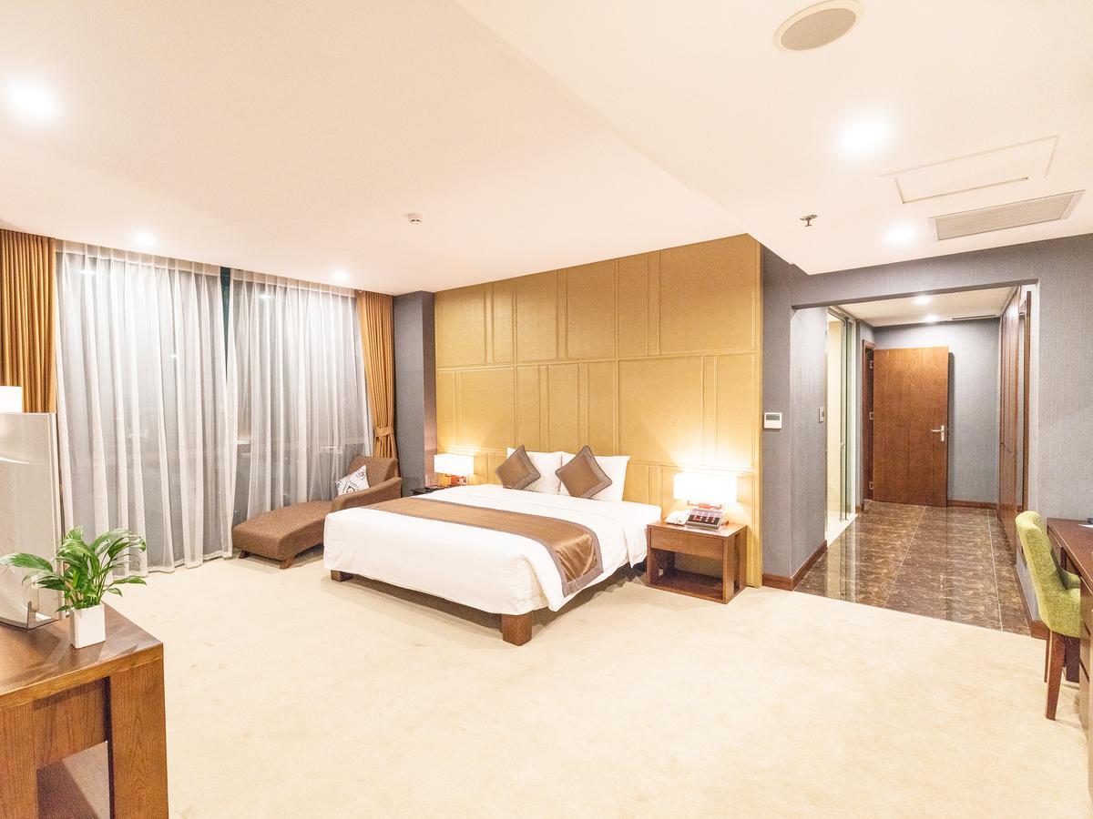 Bien Bac Hotel Mong Cai Extérieur photo